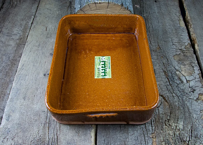 Asador de barro rectangular