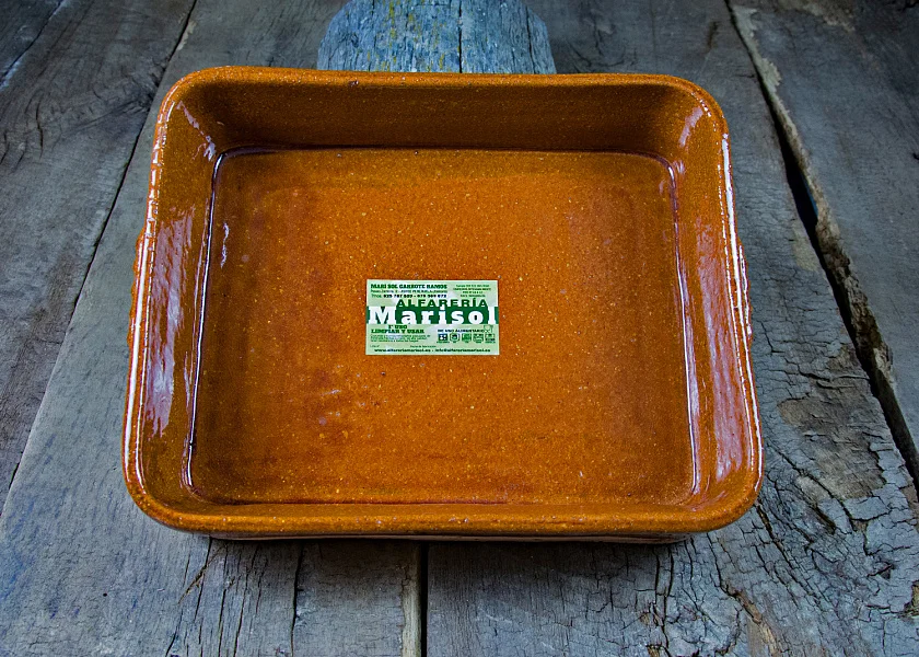 Asador de barro rectangular