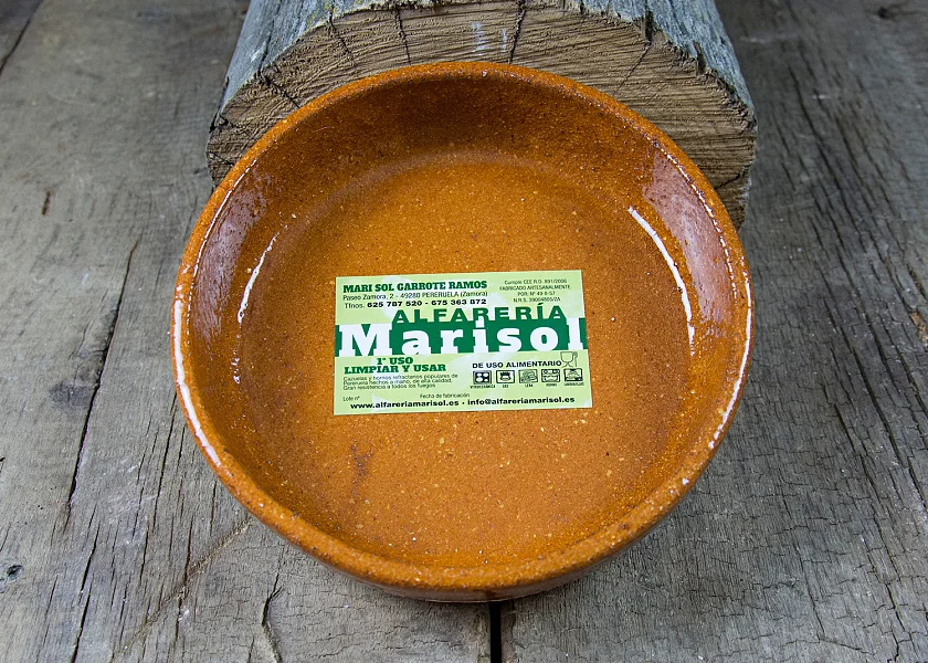 Cazuela de barro de ración
