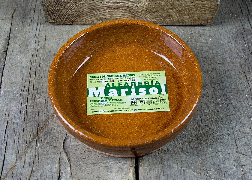 Cazuela de barro de ración