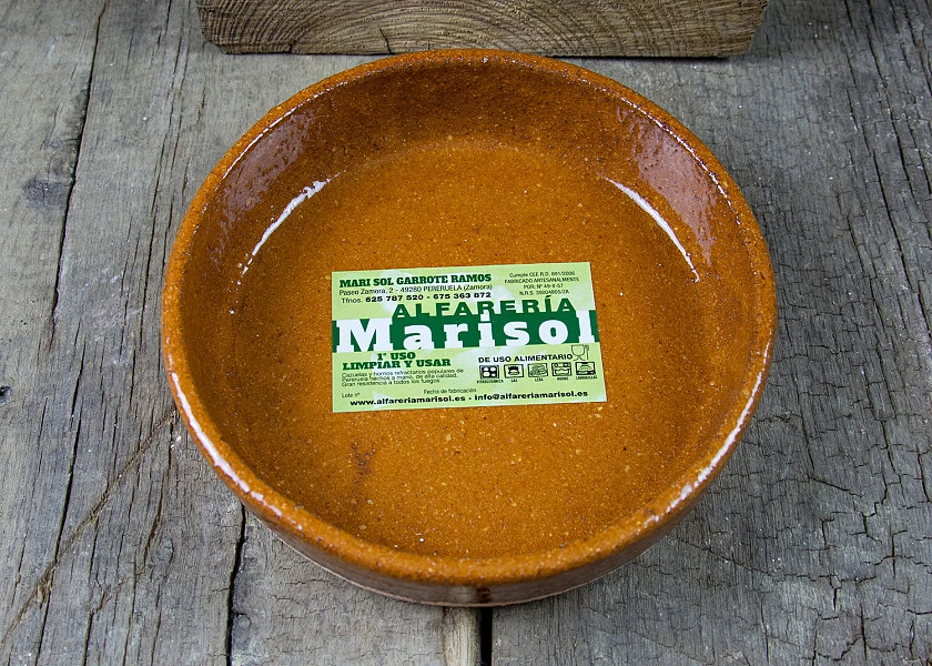 Cazuela de barro de ración