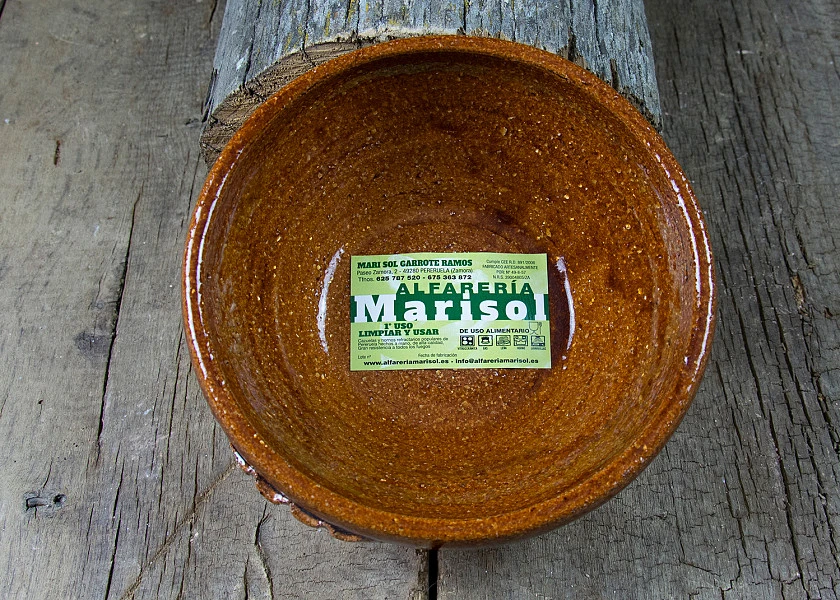Cazuela de barro redonda honda