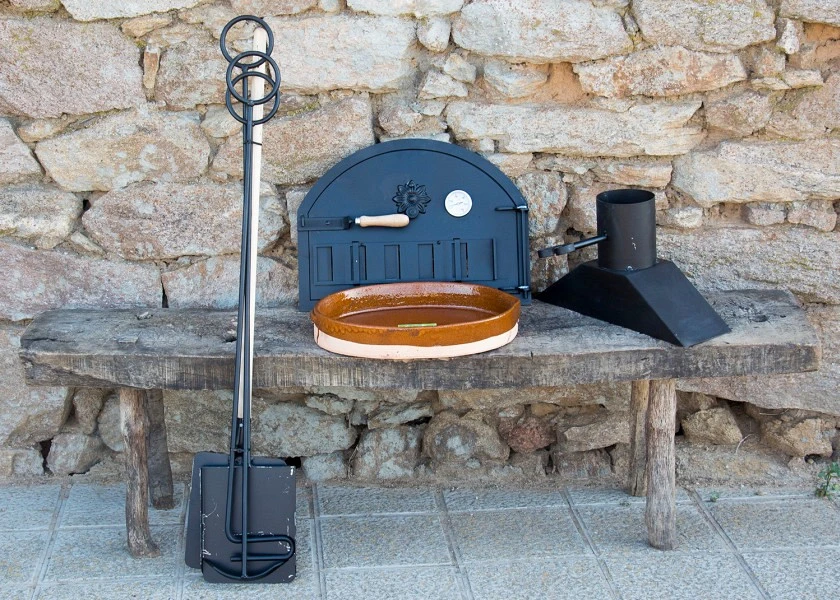 Lote de accesorios y asador