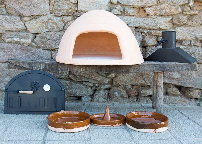 Lote horno de leña 80 cm con puerta, tiro y 3 asadores