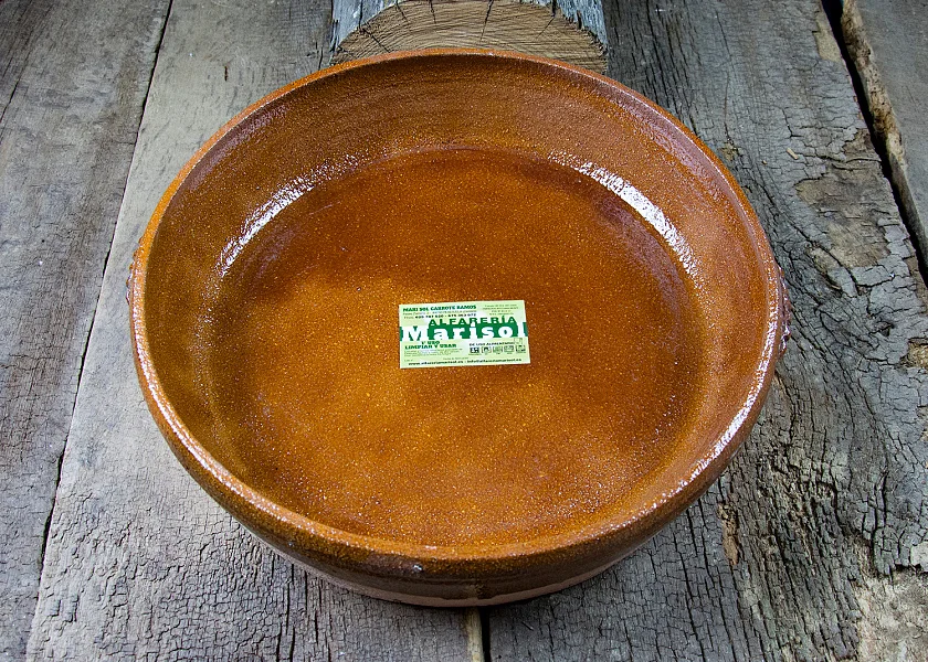 Paellera de barro