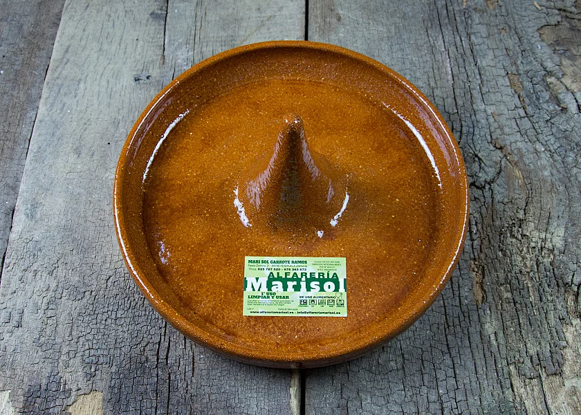 Pereruela 80 cm oven set with door, flue, shovels and 3 roasting racks Pereruela 80 cm oven set with door, flue, shovels and 3 roasting racks