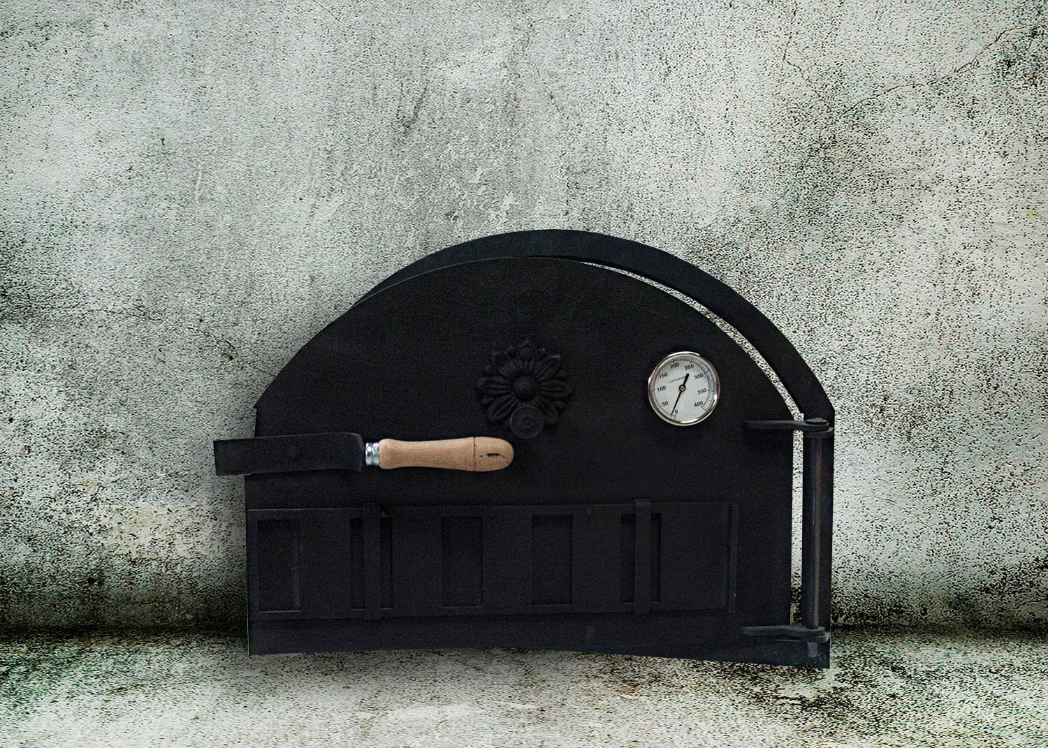 Puerta de horno de leña de Pereruela con termómetro, Alfarería Marisol